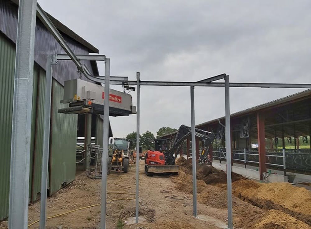 Einstreuroboter Schienensystem